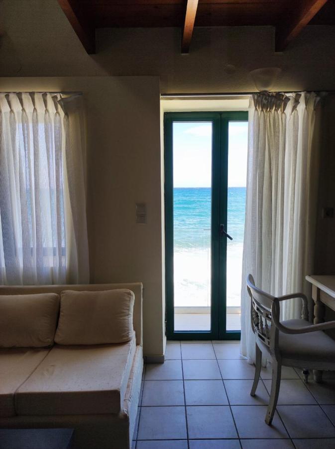 Thalassa Apartments ريثيمنو المظهر الخارجي الصورة