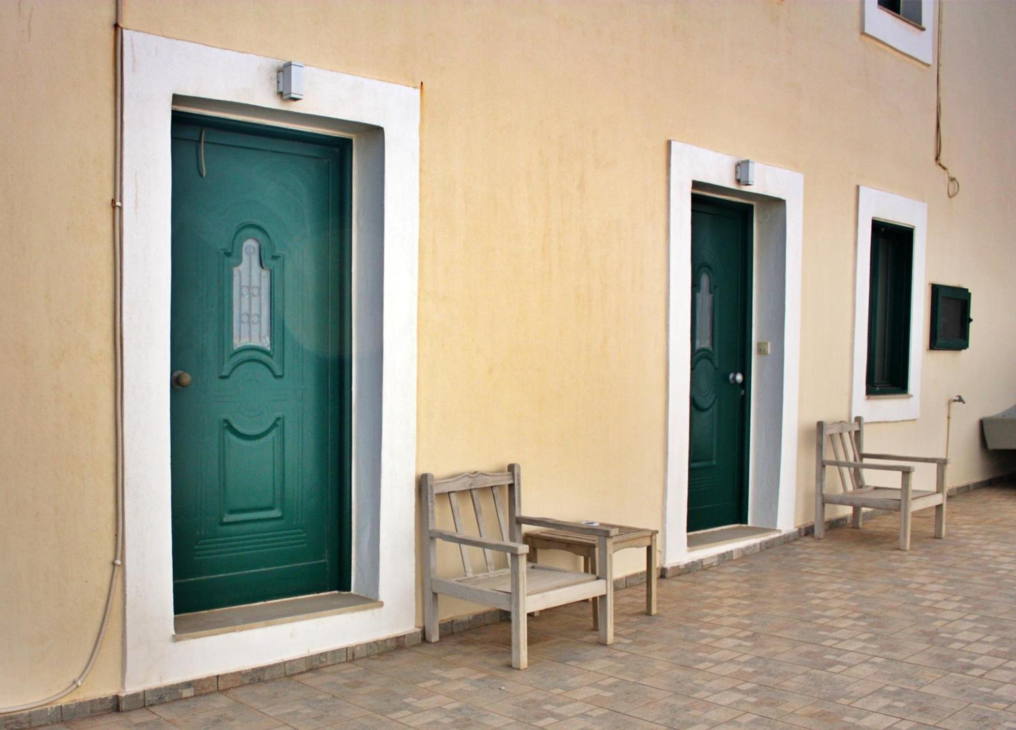 Thalassa Apartments ريثيمنو المظهر الخارجي الصورة